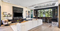 Luxury Estate with Incredible Indoor/Outdoor Living