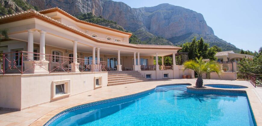 Majestic Spanish Villa