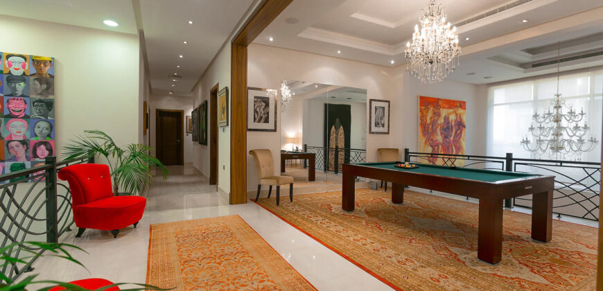 Luxury Villa in Emirates Hills