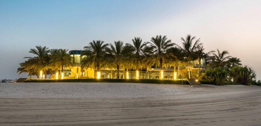 Private Palm Jumeirah | Beachfront Palace